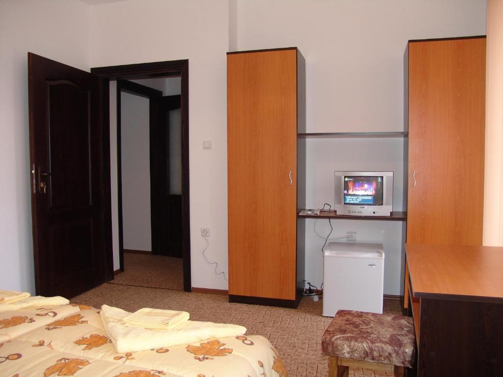 Tarnovski Dom Guest Rooms Veliko Tarnovo Kamer foto